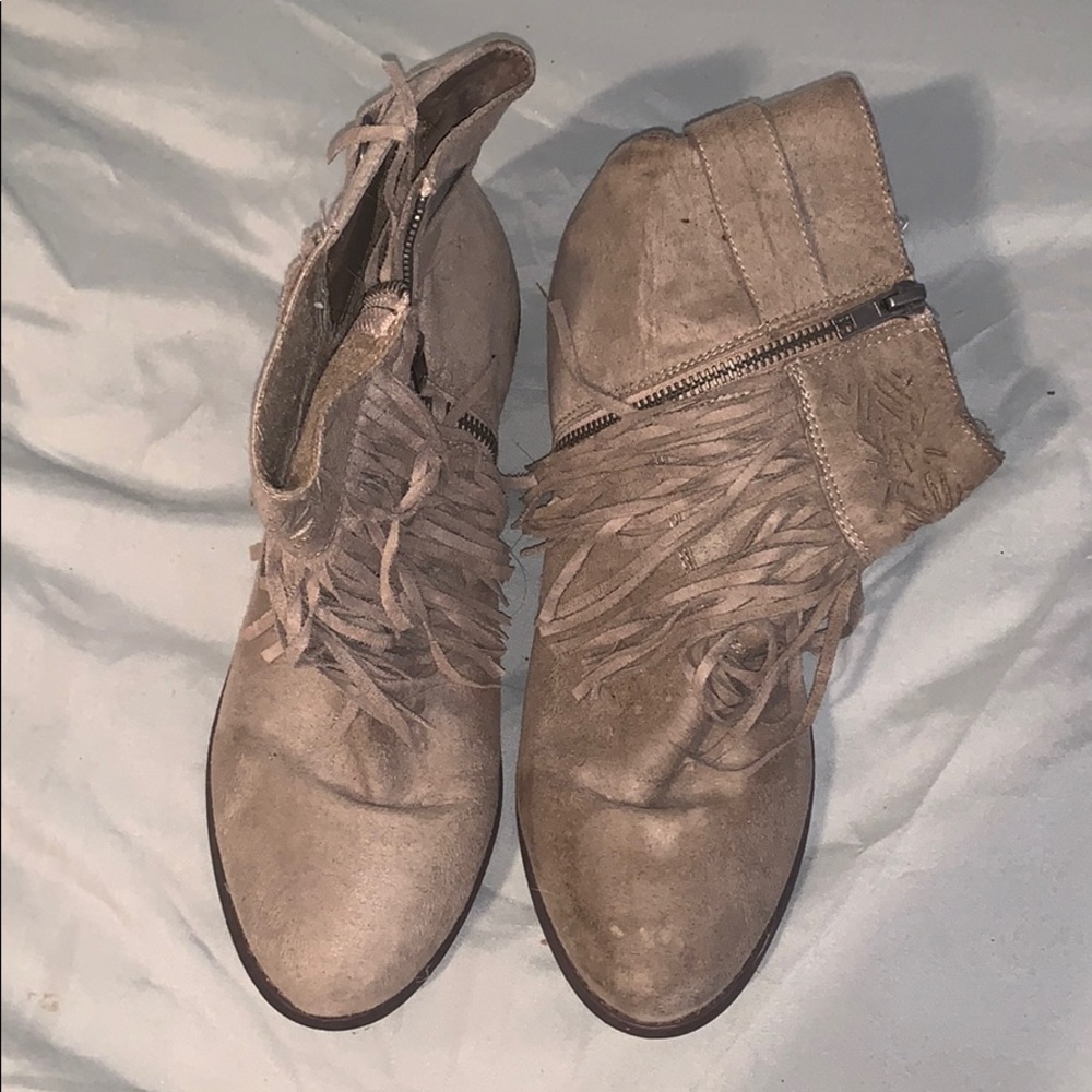 Ankle boots